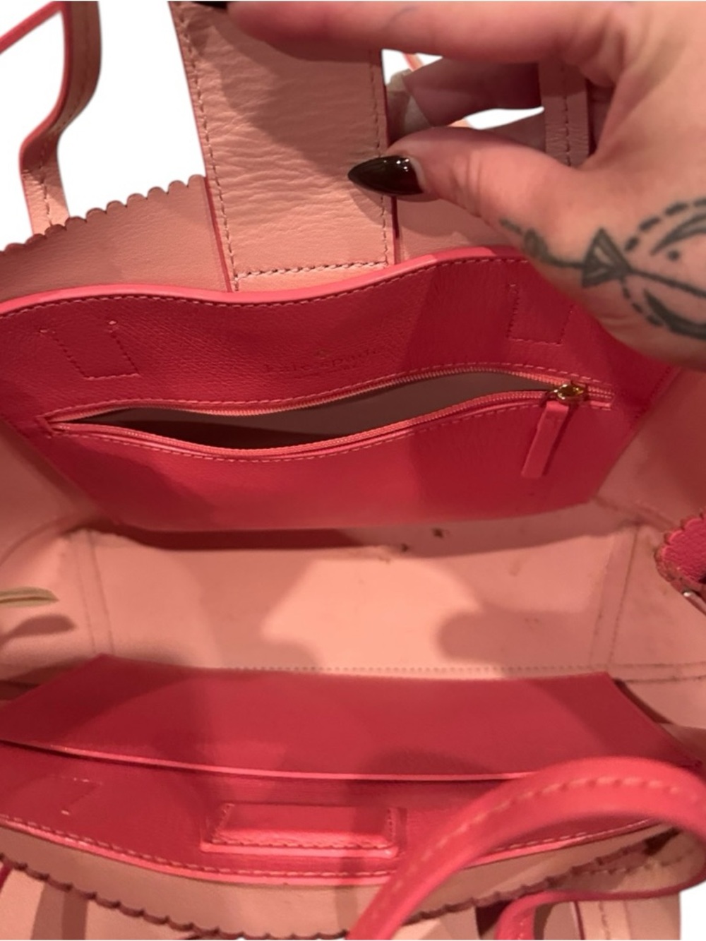 Kate Spade Vanderbilt Small Georgia Satchel Coral Bow Scalloped Leather Handbag - Picture 9 of 11